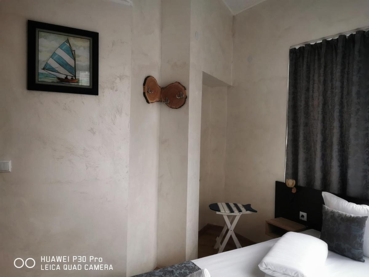 Hotel Swiss Shumen Esterno foto