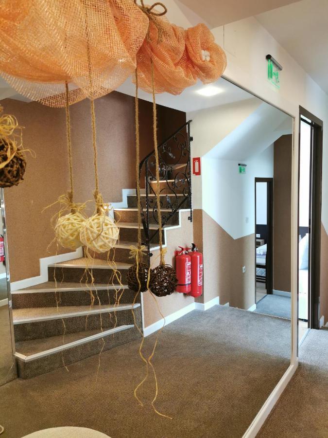 Hotel Swiss Shumen Esterno foto